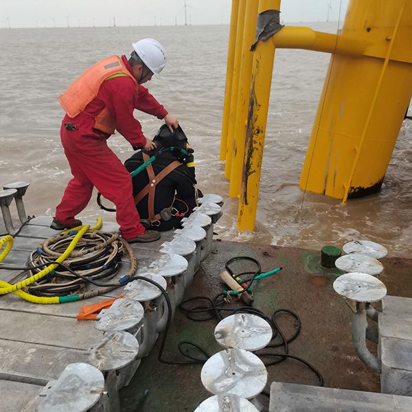 牺牲阳极块安装