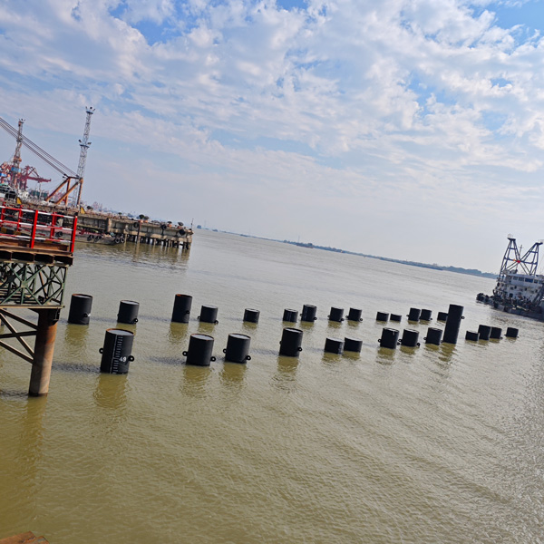 水下钢管桩施工